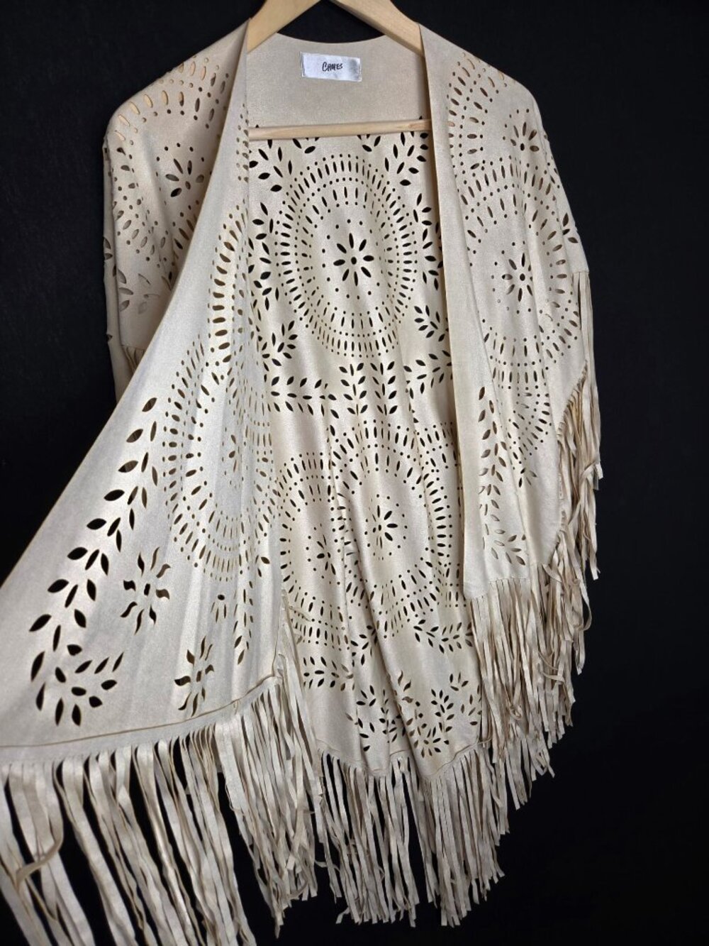 💙 Choles Beige Faux Suede Laser Cut Fringe Cape Poncho One Size Boho Western - Picture 5 of 8